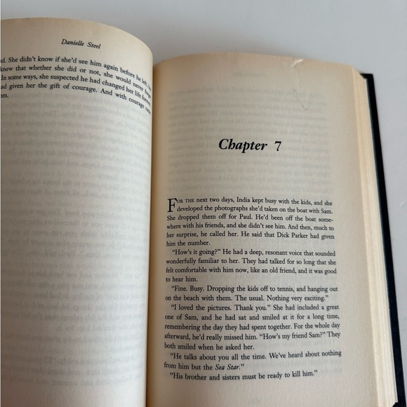 Danielle Steel 'Bittersweet' Hardcover Book - Picture 14 of 16